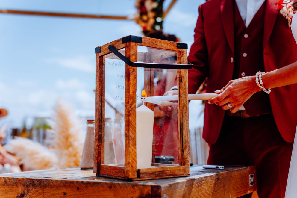 Cérémonie laïque : les rituels symboliques qui font vibrer les invités - Crédit photo Adeline Este