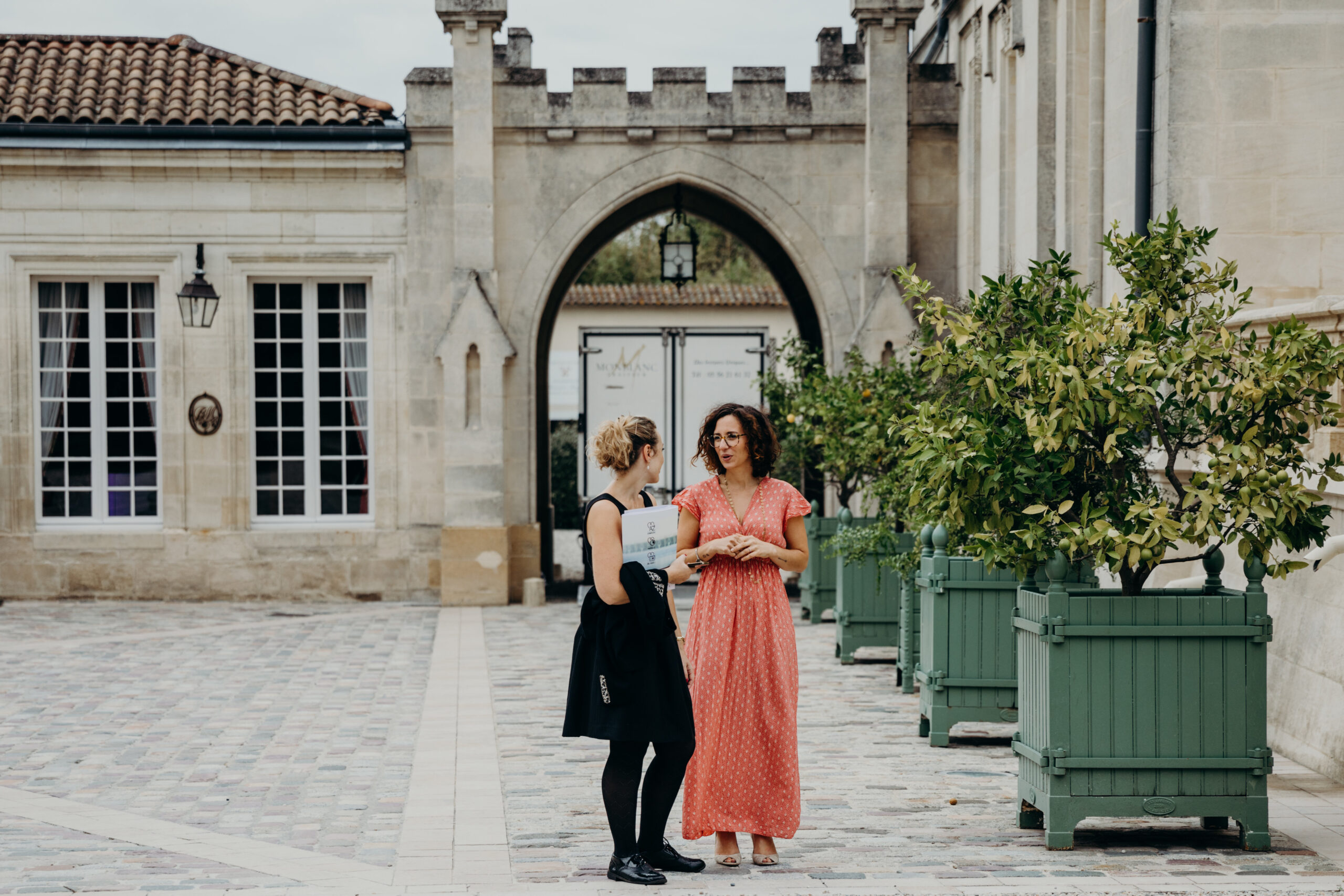 Comment se créer un réseau dans le monde du mariage dès sa formation - Crédit photo Claraly Studio